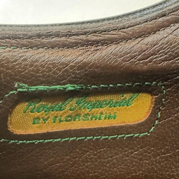 VTG Florsheim Royal Imperial Cordovan Men's Dress Shoes in burgundy. Size 8 D - Picture 8 of 13